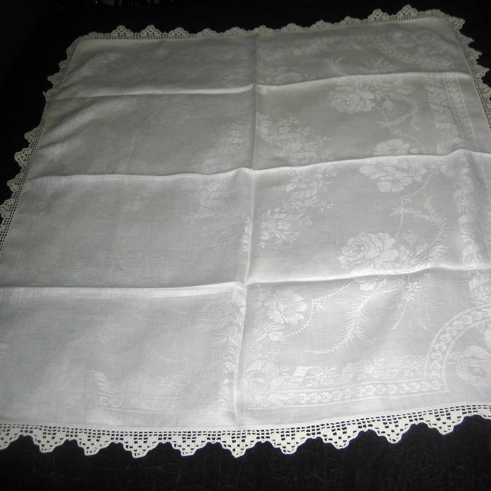 Mid Century Beautiful Damask Runner
